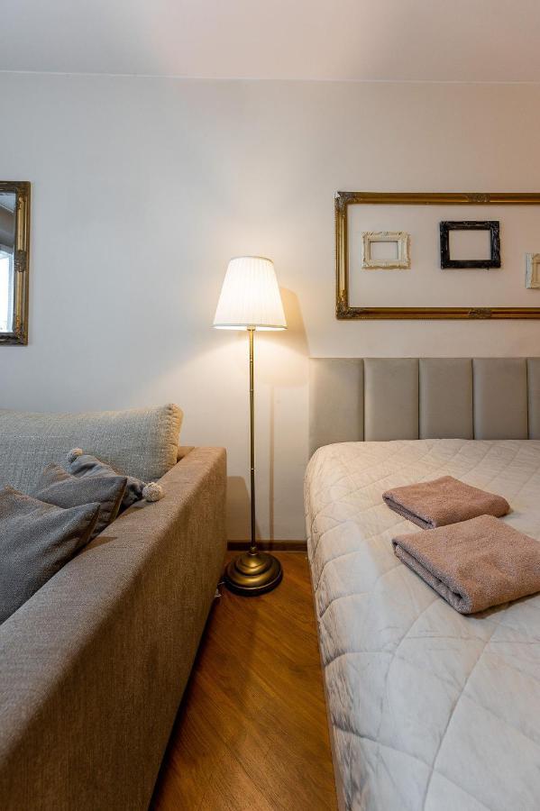 Old Town Vintage Apartment Sturova コシツェ エクステリア 写真