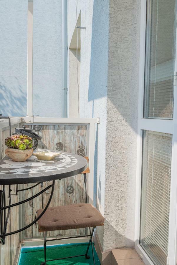 Old Town Vintage Apartment Sturova コシツェ エクステリア 写真